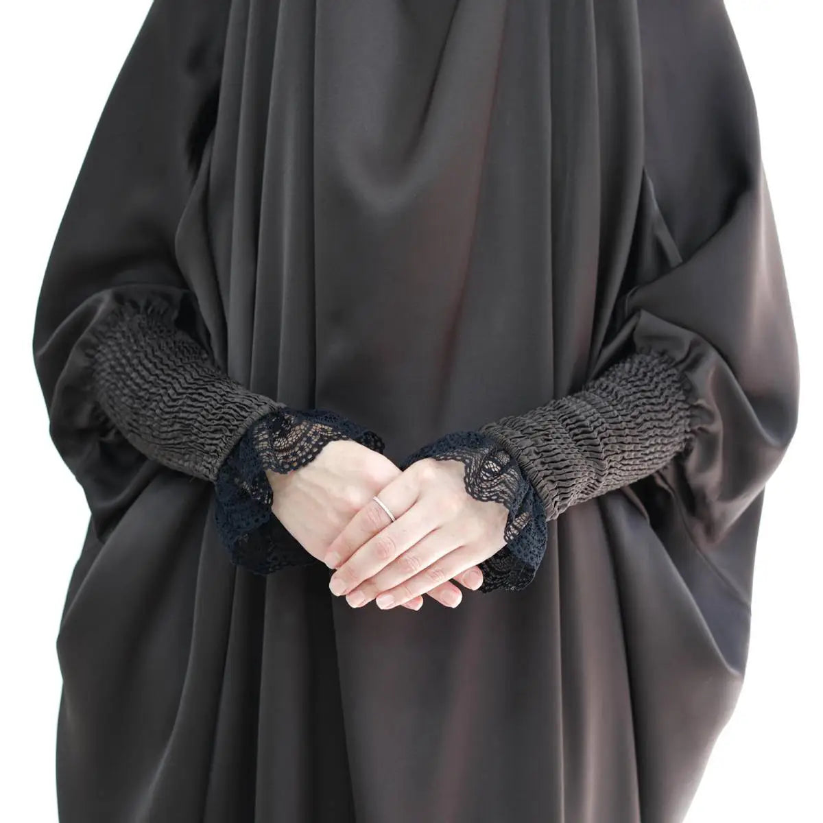 جلباب عباية صلاة بأكمام من الدانتيل الساتان