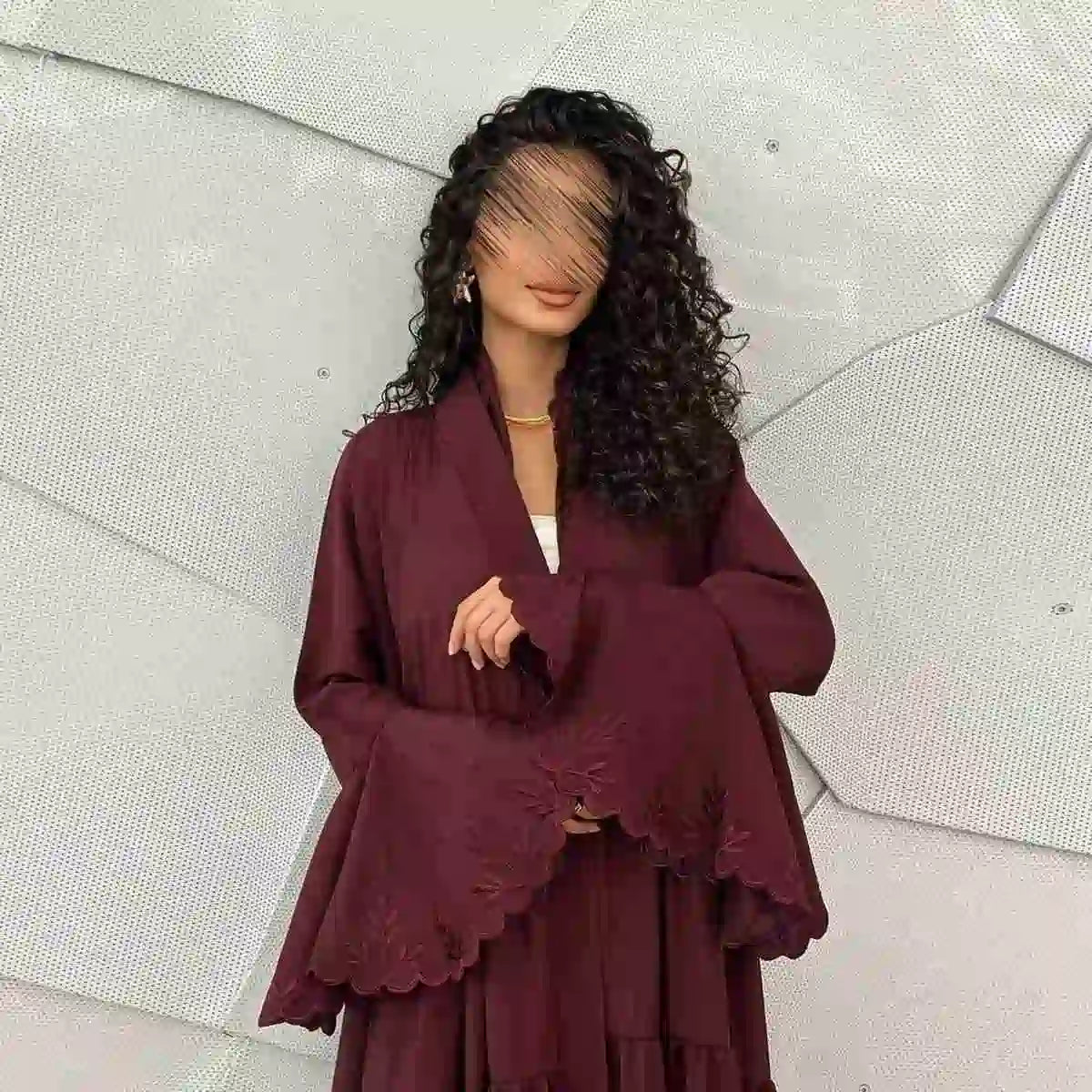 فستان عباية مفتوح من الأمام بأكمام واسعة مطرز #25232