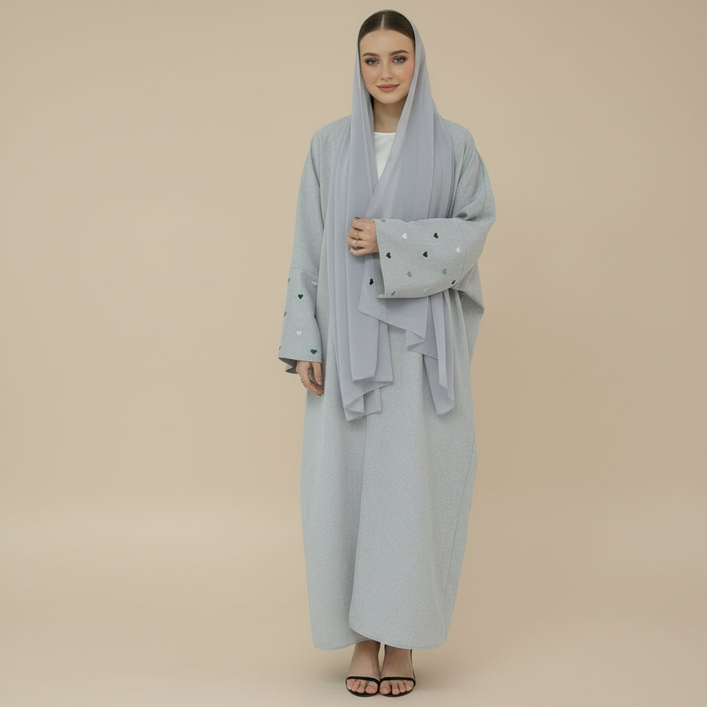 فستان عباية مفتوح من كارديجان مطرز على شكل قلب