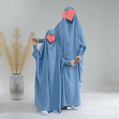 ثوب صلاة ساتان متطابق للأم وابنتها المسلمة، جلباب علوي