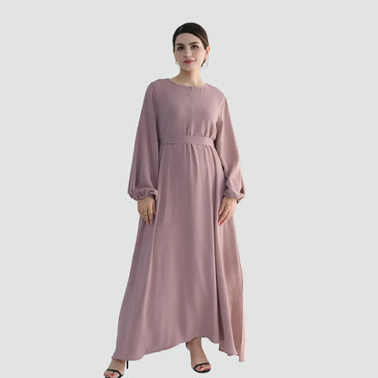 عباية نسائية مسلمة بأكمام طويلة