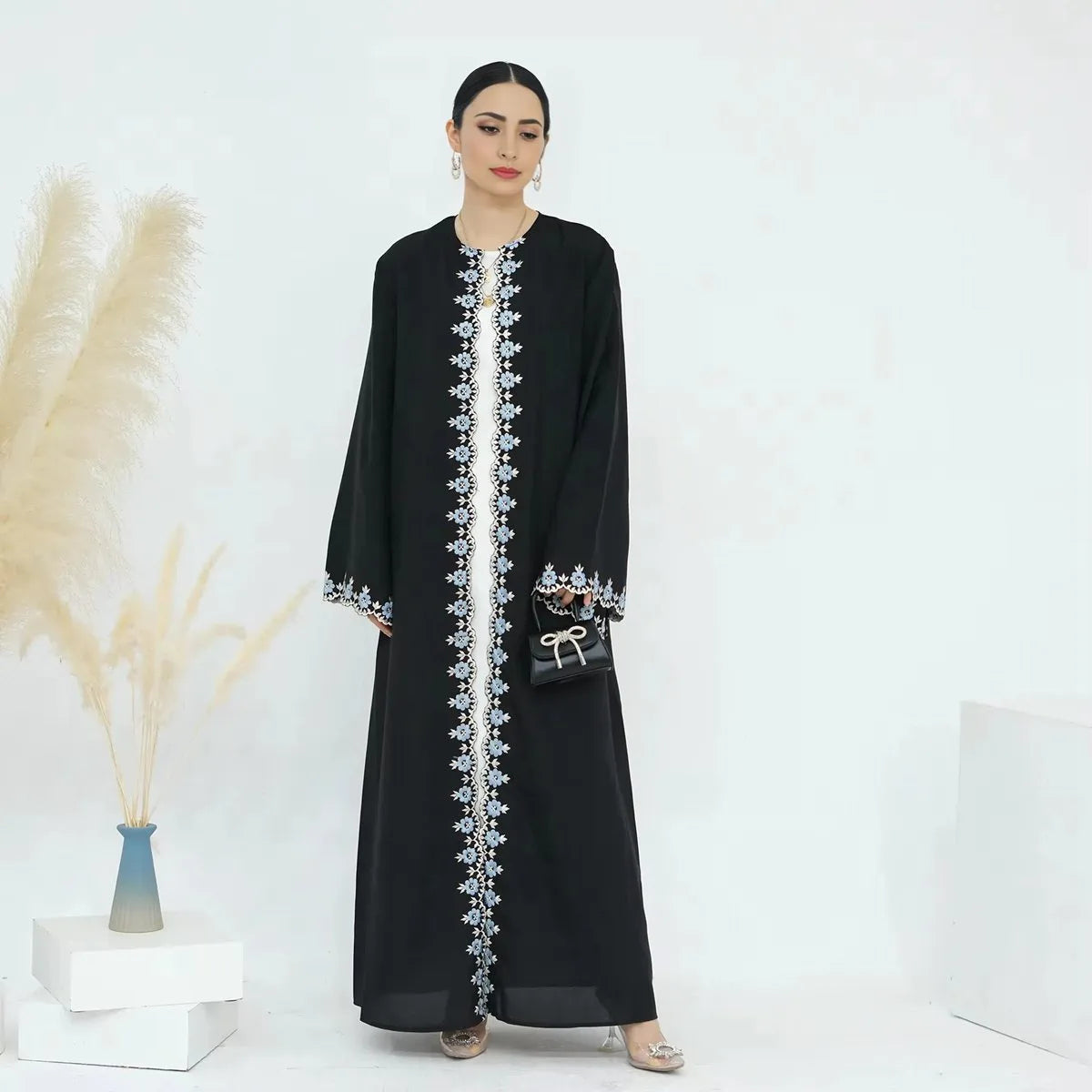 فستان نيدا كارديجان مفتوح من العباءة المطرزة بالورود #24909