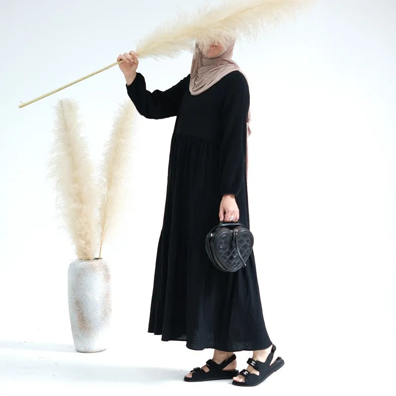 عباءة نسائية مسلمة مناسبة للشتاء والخريف