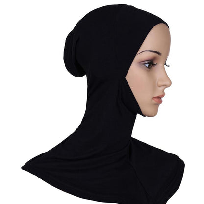 نساء مسلمات يرتدين الحجاب الداخلي